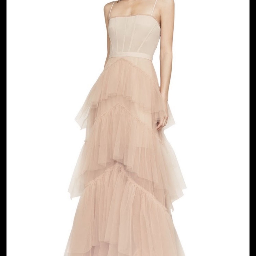 BCBG OLY TIERED RUFFLE TULLE EVENING GOWN